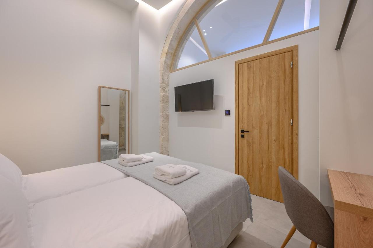 Marea Boutique Suites Rethymno  Bagian luar foto